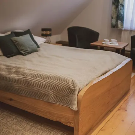 Stara W Beskidach Bed & Breakfast *